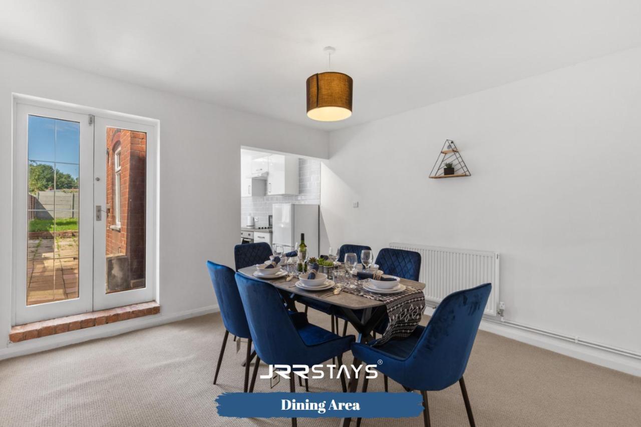 Nuneaton - Ideal 3 Bedroom, Wi-Fi Parking, Sleeps 6 - Jrr Stays Luaran gambar